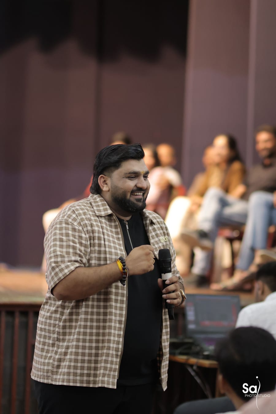 Manish Vaghasiya - Keynote Host